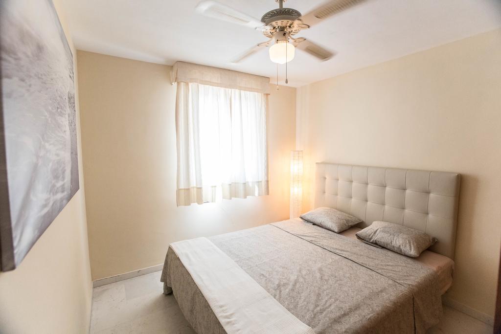 Deluxe Sea View Apartments Torremolinos Exteriör bild